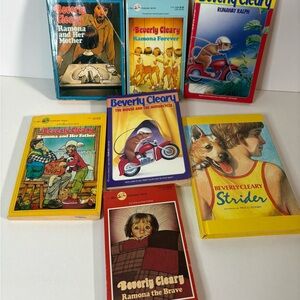 Vintage Lot Of 7 Beverly Cleary Book Collection